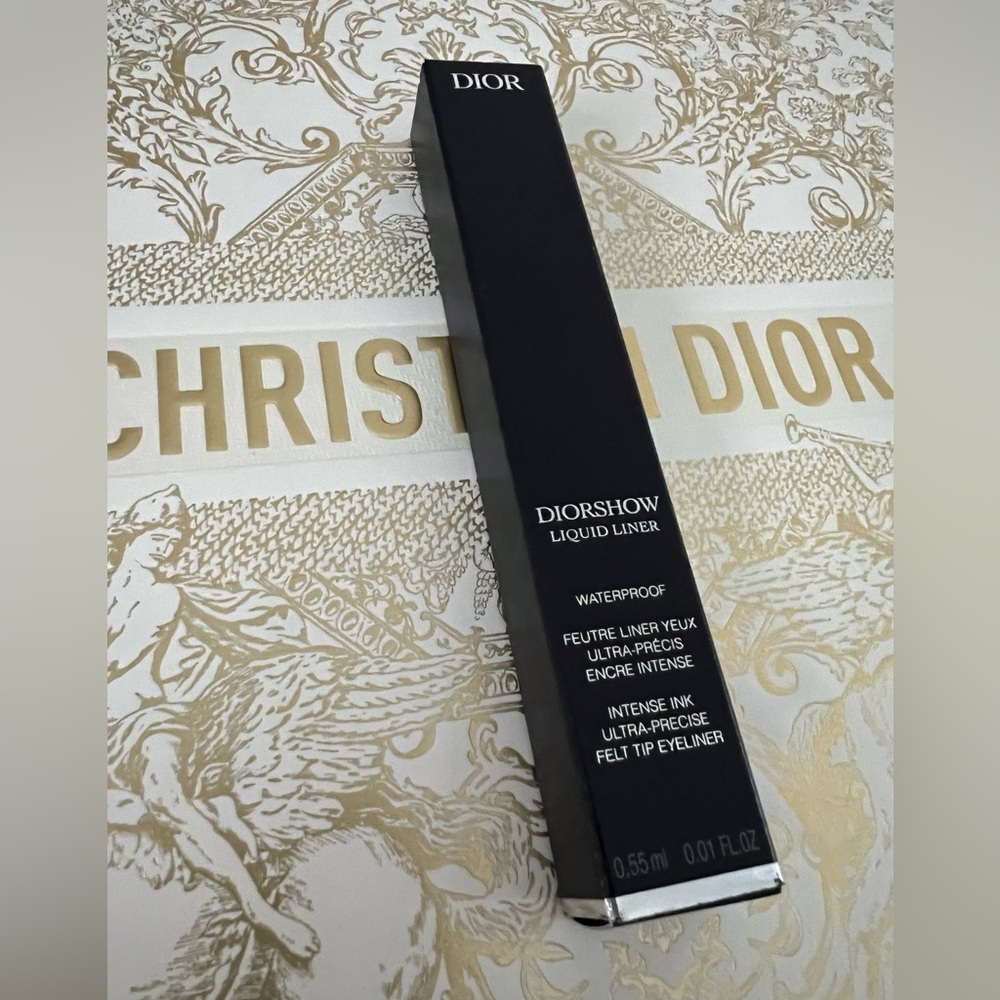 🌸New Dior Diorshow Waterproof Liquid Eyeliner #181 “Satin Indigo”🌸 - Picture 7 of 10